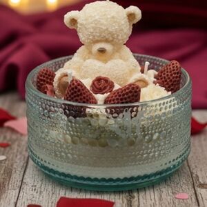 Teddy Bear Berry Soy Wax Dessert Candle Handmade Valentines Day Gift 18 Oz